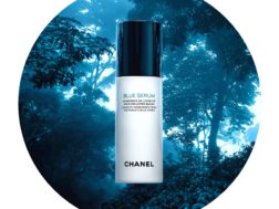 CHANEL BLUE SERUM: oltre l’invecchiamento, la longevità è il nuovo segreto di bellezza per una pelle sana.